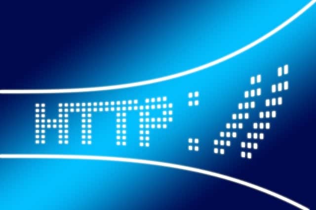 jak zarobić na sprzedaży strony internetowej?,
